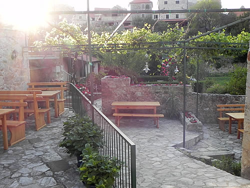 pitve-dvor-dubokovic Dvor Dubokovic