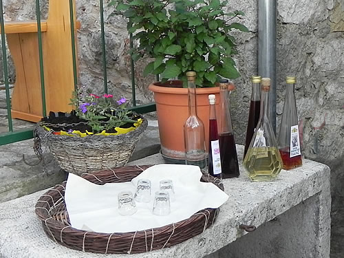 pitve-liqueurs Home made liqueurs