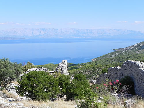 Galešnik ruined hilltop settlement