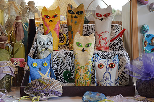 Cats full of character!