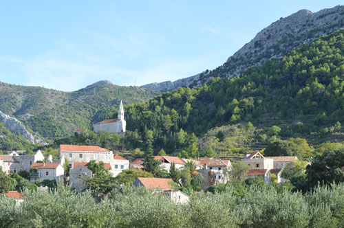 Lower Pitve with the church above
