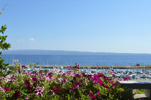 View out to the island of Brac