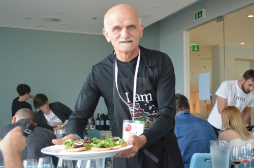 Cedo Kovacevic serves fjaka food