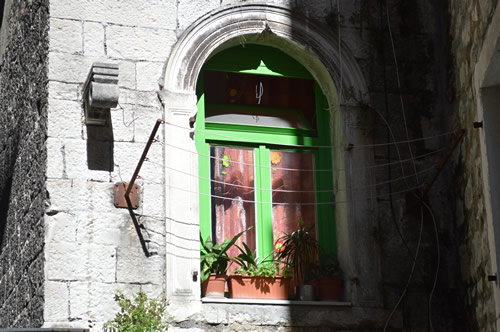 Green window
