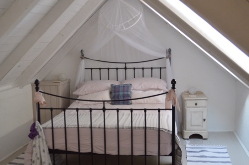 Lovely iron bedstead