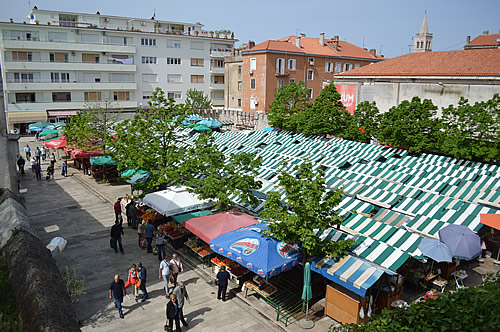 Zadar street market