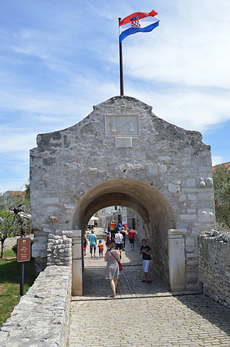 Entry Gate
