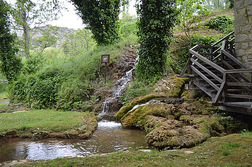 Roški slap near the mills