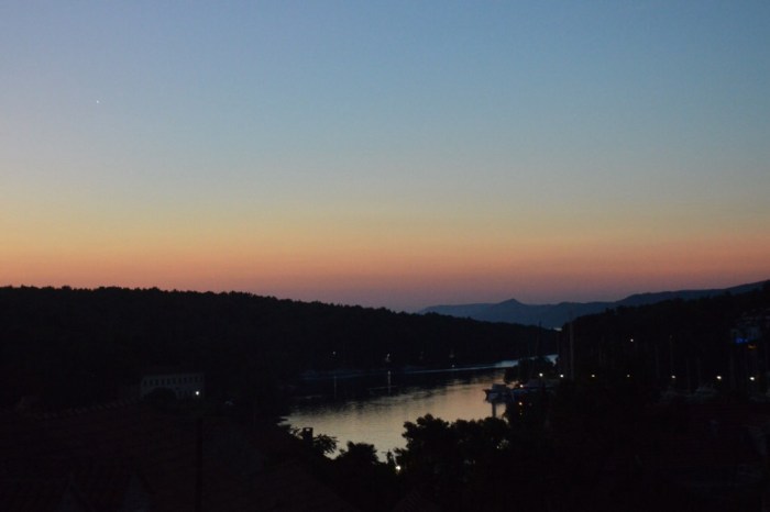 Sunrise with Venus towards the top left