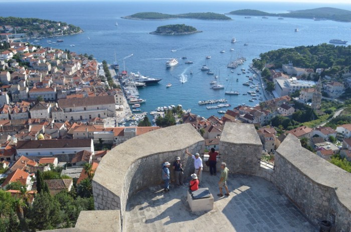 Artists visit Španjola