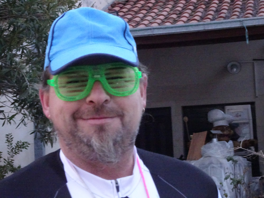 Green flashing glasses