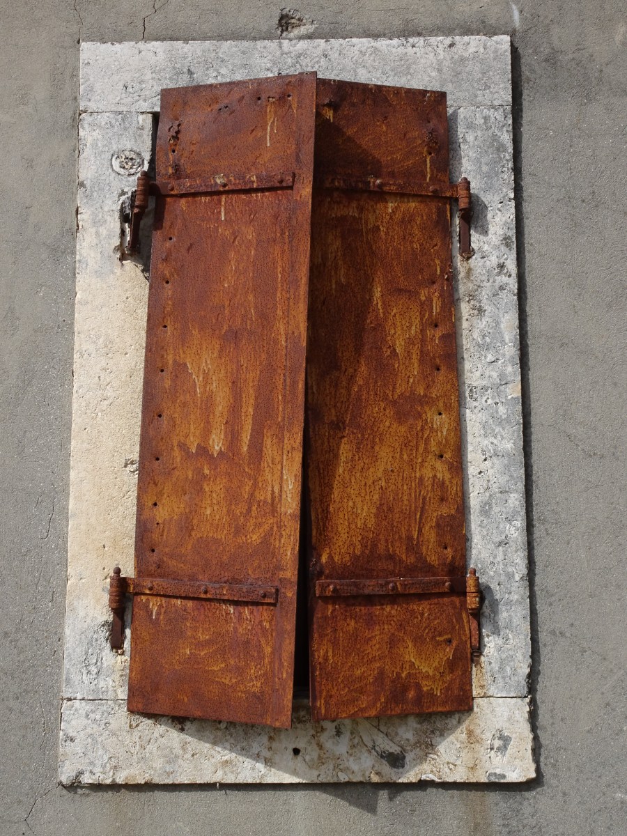Rusty shutters