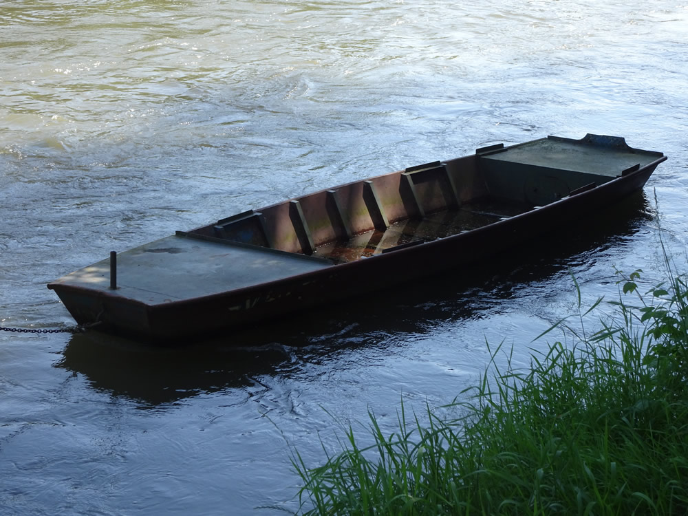 River boat