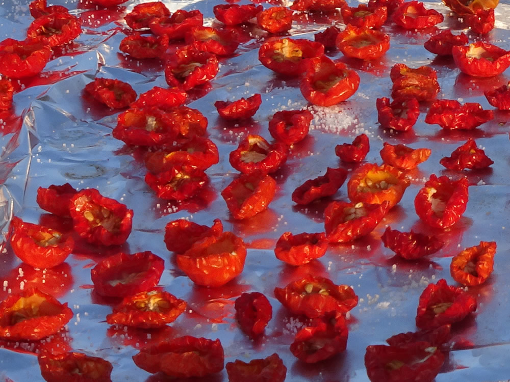 Dried tomatoes