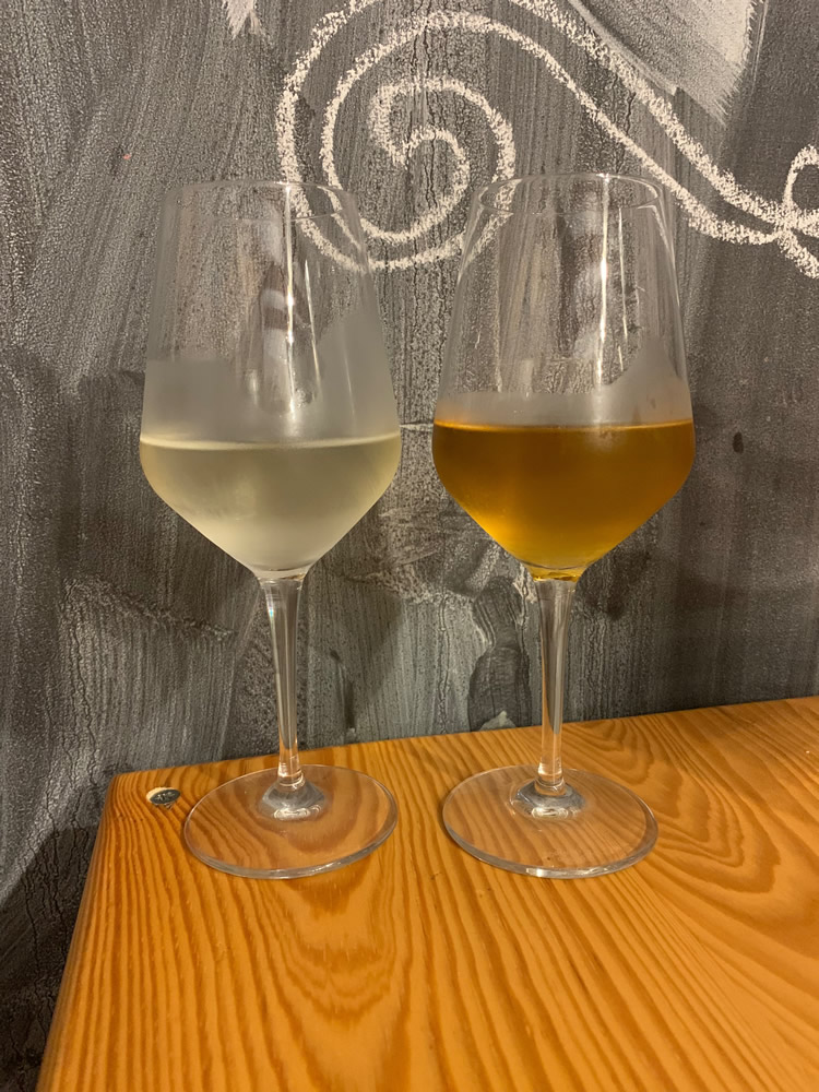 Comparing wines at Winebar LoLe